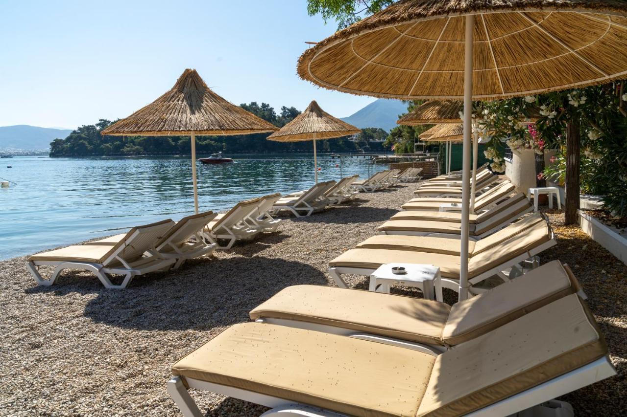 Alesta Midtown Aparthotel Fethiye Bagian luar foto