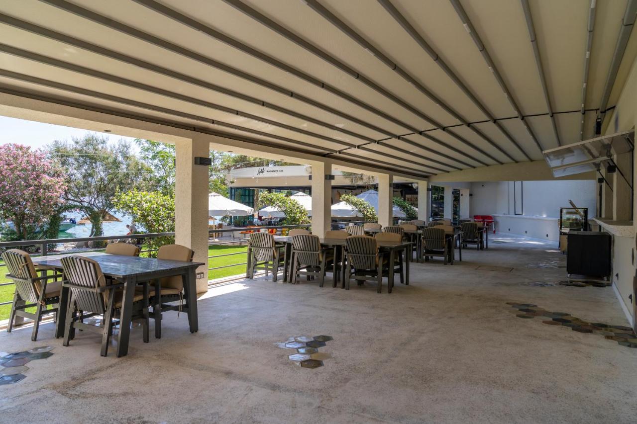 Alesta Midtown Aparthotel Fethiye Bagian luar foto