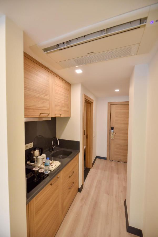 Alesta Midtown Aparthotel Fethiye Bagian luar foto
