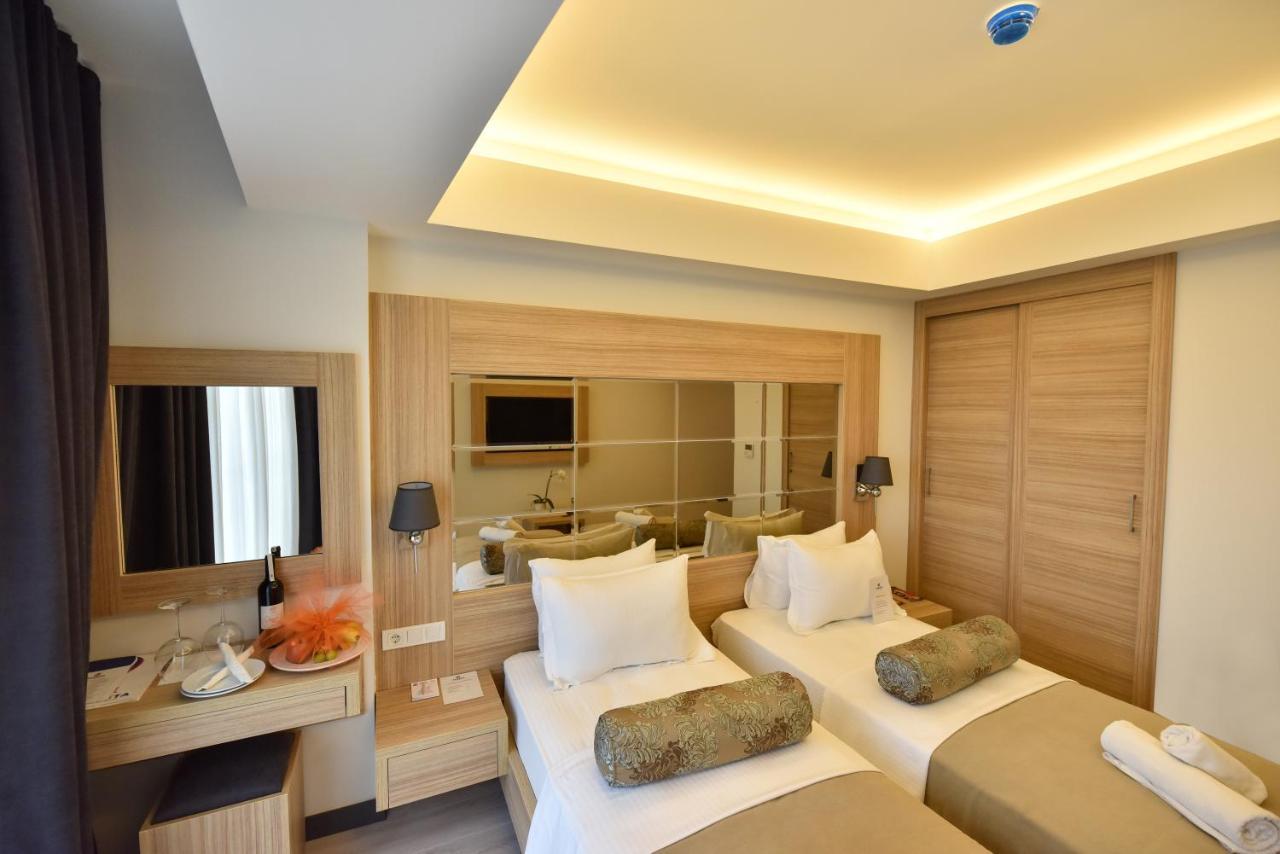 Alesta Midtown Aparthotel Fethiye Bagian luar foto